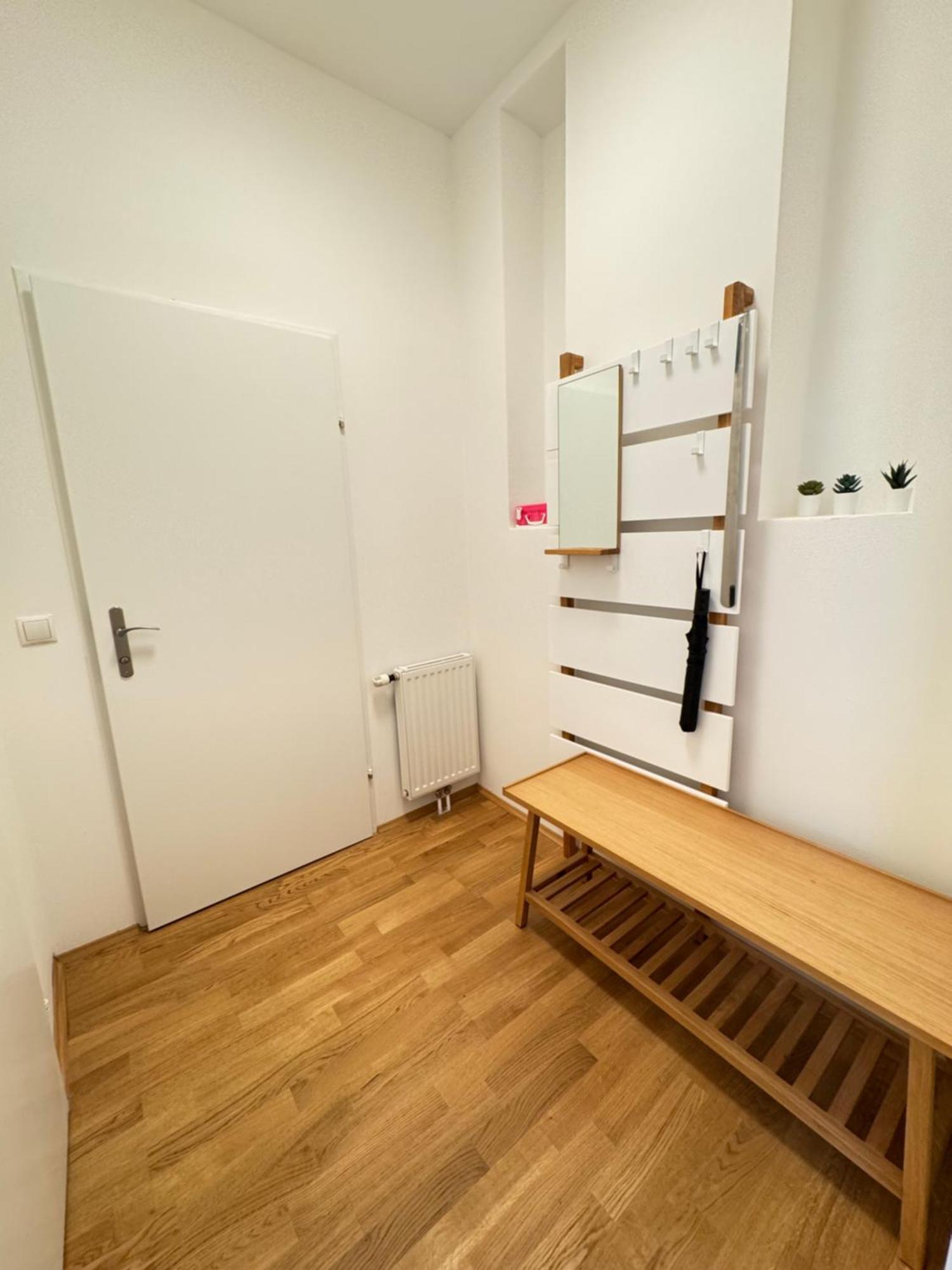 Trendy Apartment Zentral Gelegen Відень Екстер'єр фото
